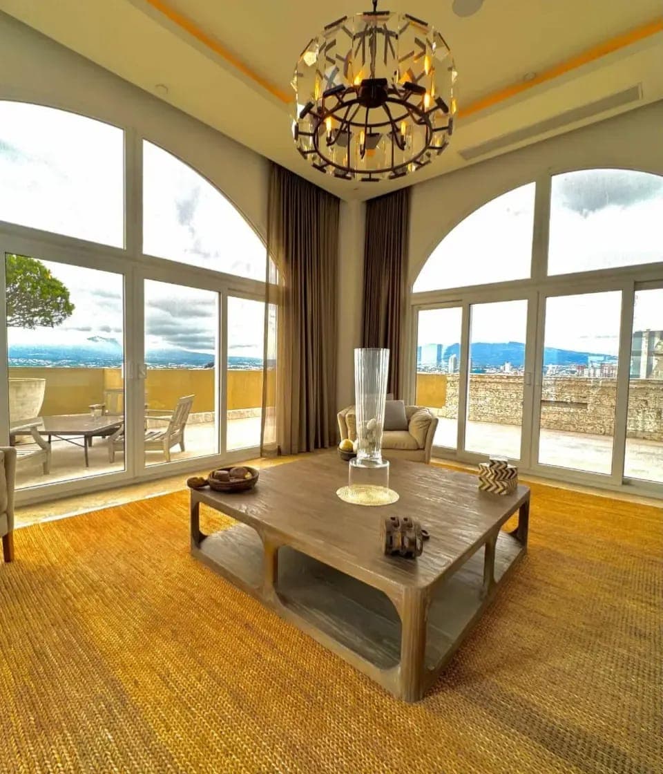 Trophy Penthouse Nunciatura / La Sabana