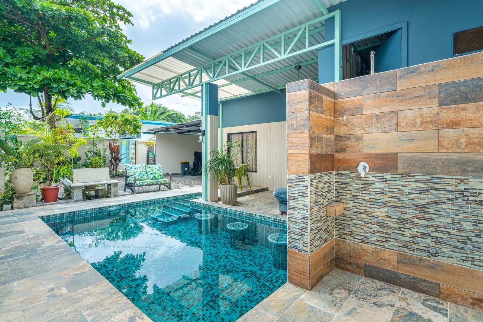 Casa Tropical + Propiedad de Inversión en Uvita, Costa Rica