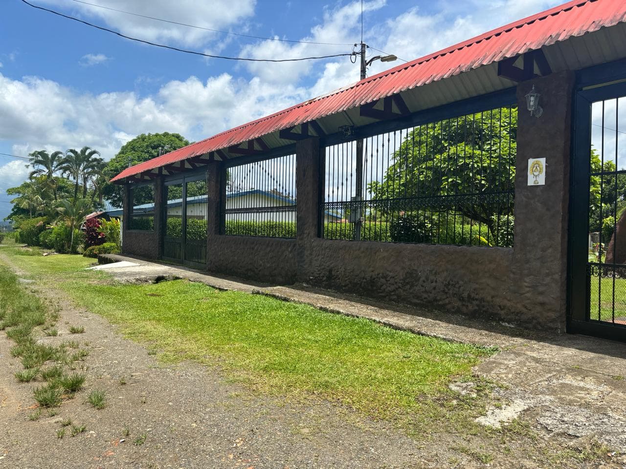 Quinta en Venta – Villa Los Ángeles | San Rafael de San Ramón, Alajuela 🌳🏰